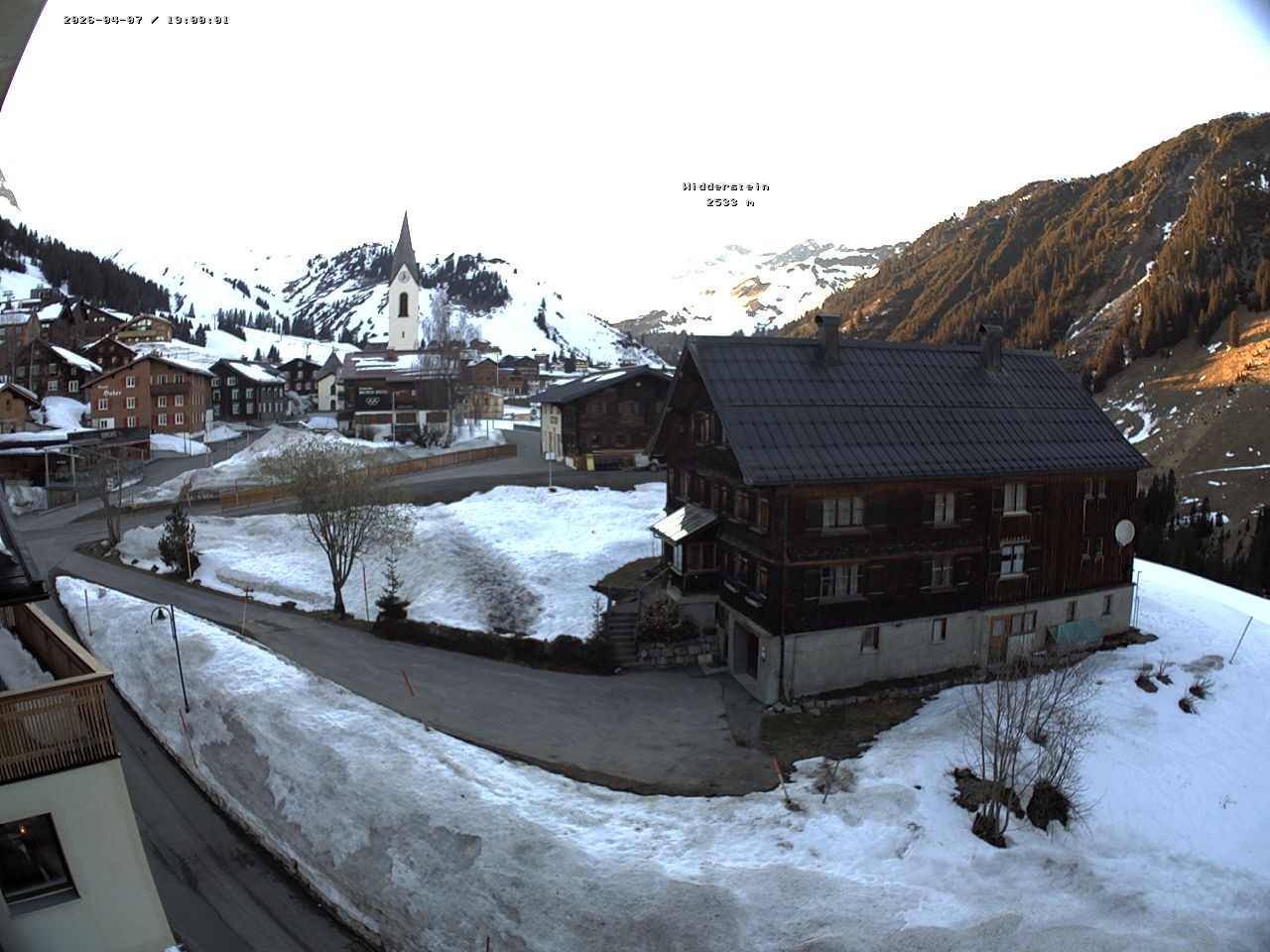 Archiv Foto Webcam Dorfzentrum von Warth