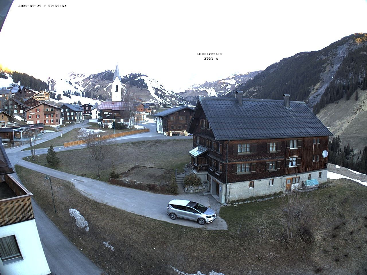 Archived image Webcam Village center Warth
