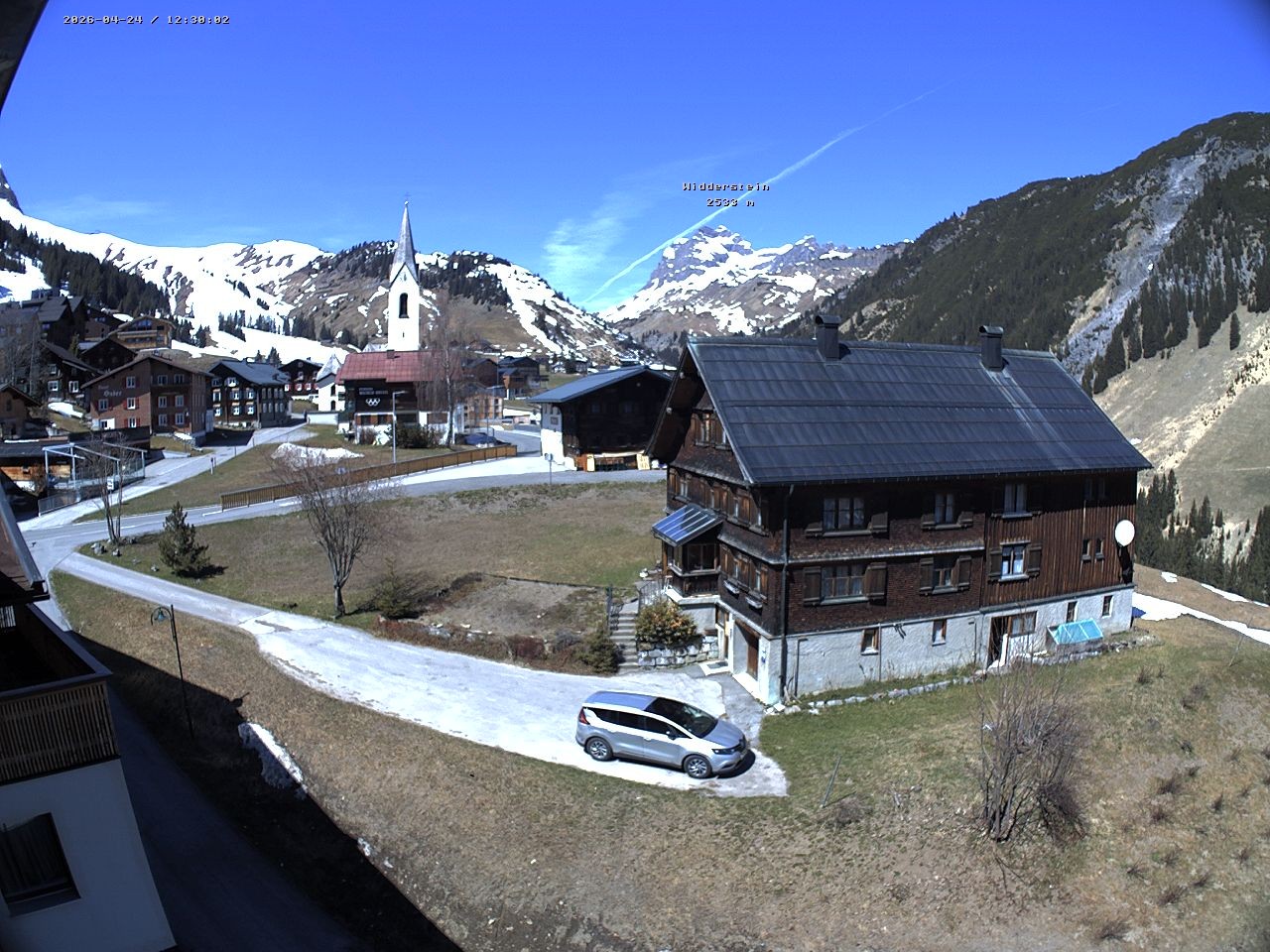 Archived image Webcam Village center Warth