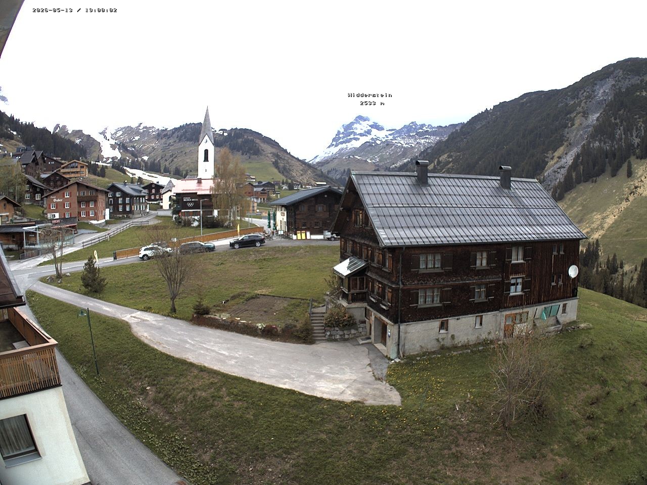 Archived image Webcam Village center Warth
