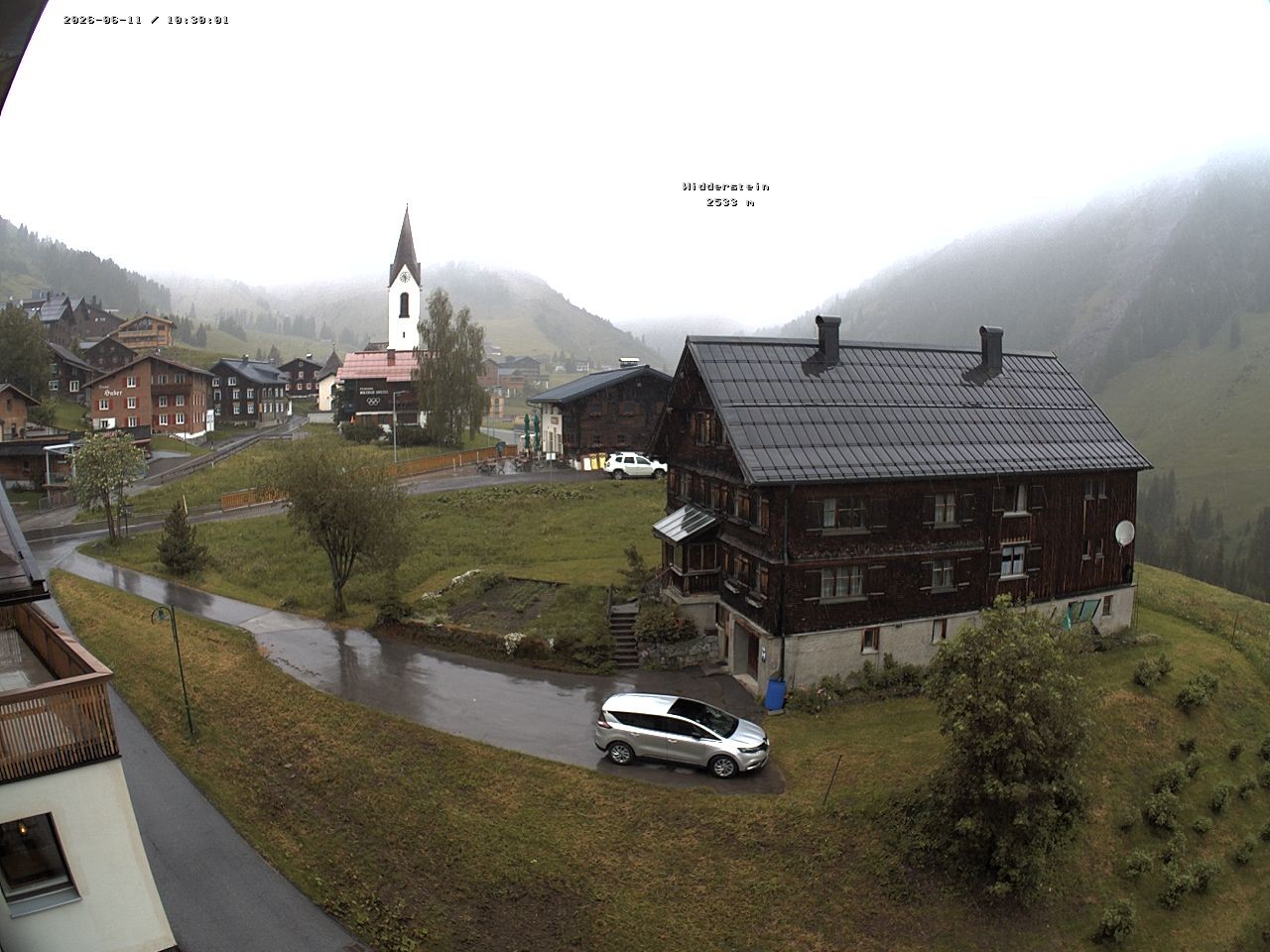 Archived image Webcam Village center Warth