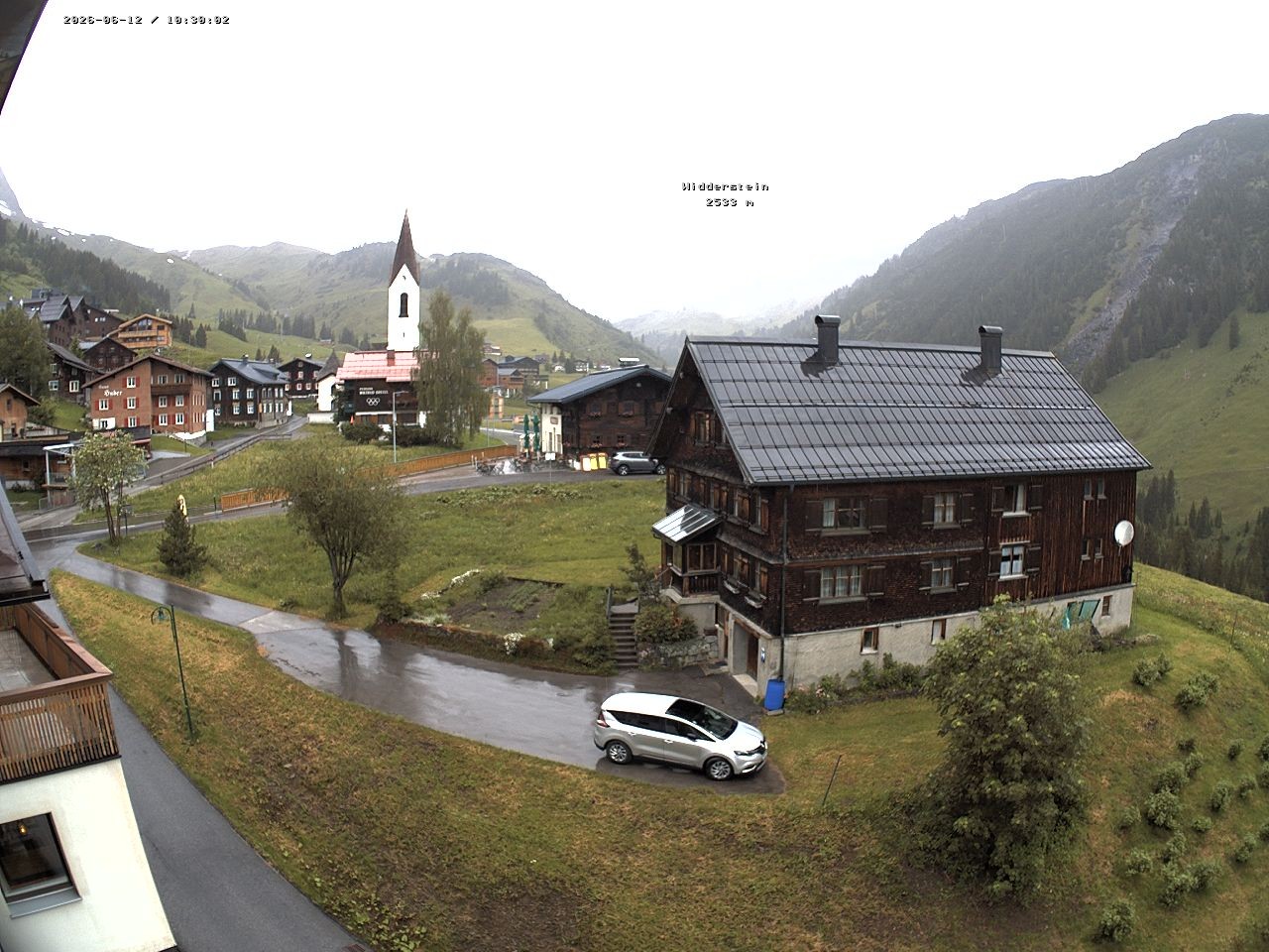 Archiv Foto Webcam Dorfzentrum von Warth