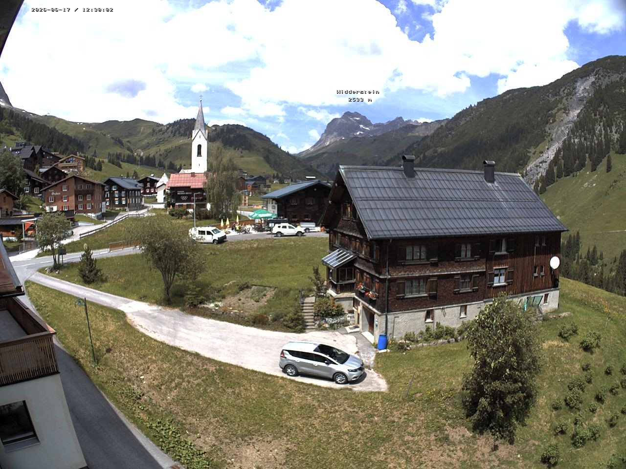 Archiv Foto Webcam Dorfzentrum von Warth