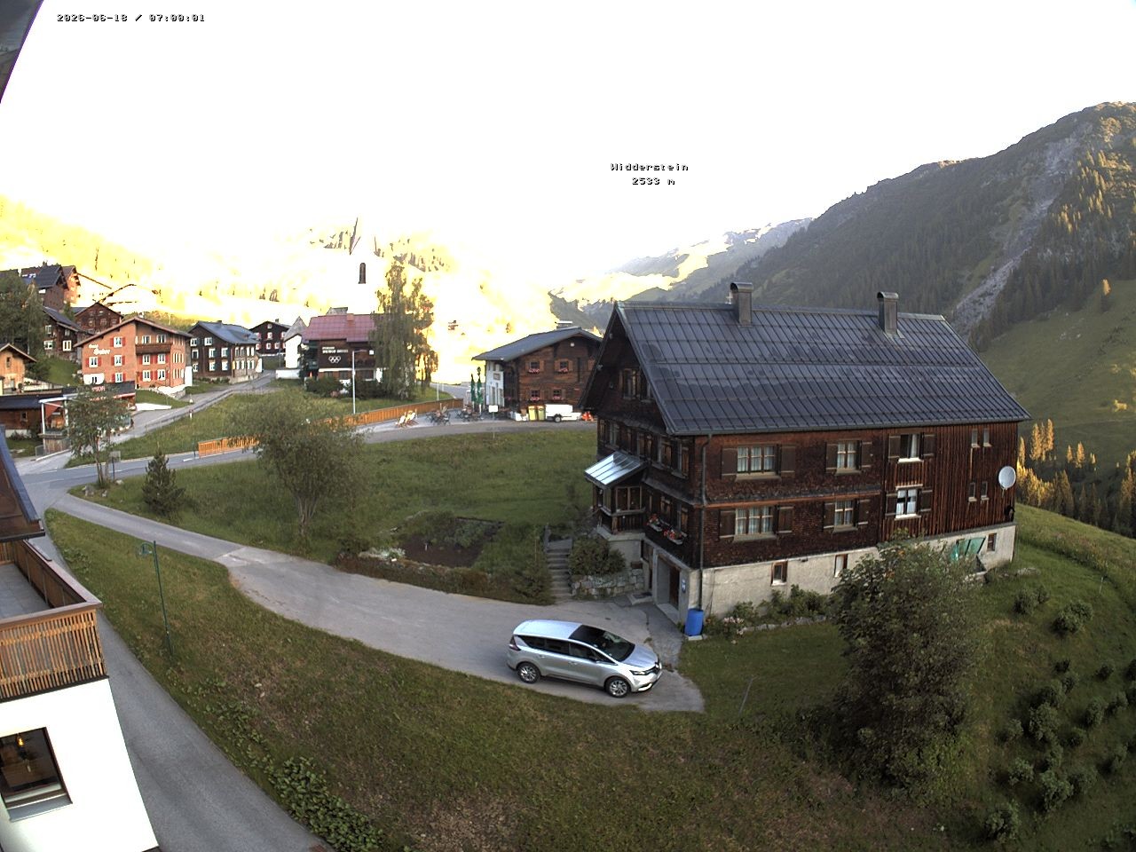 Archiv Foto Webcam Dorfzentrum von Warth