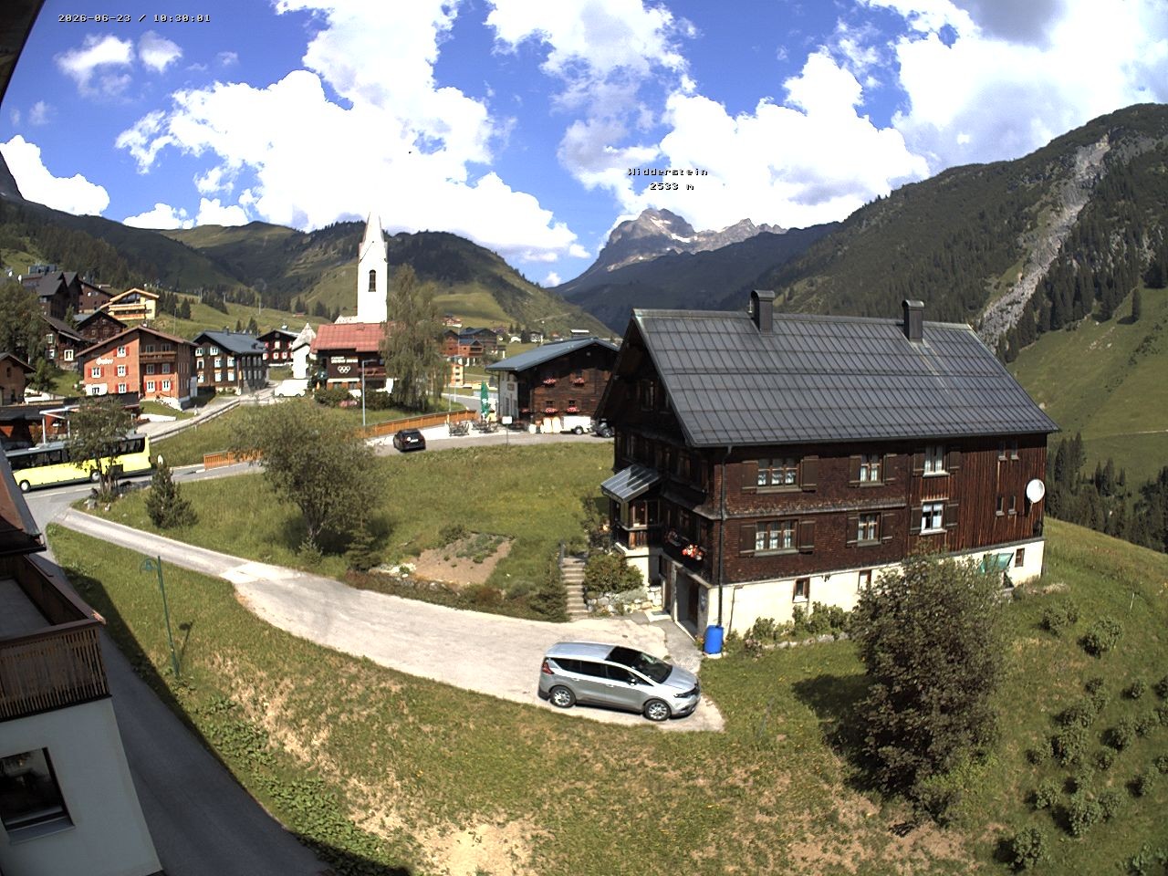 Archiv Foto Webcam Dorfzentrum von Warth