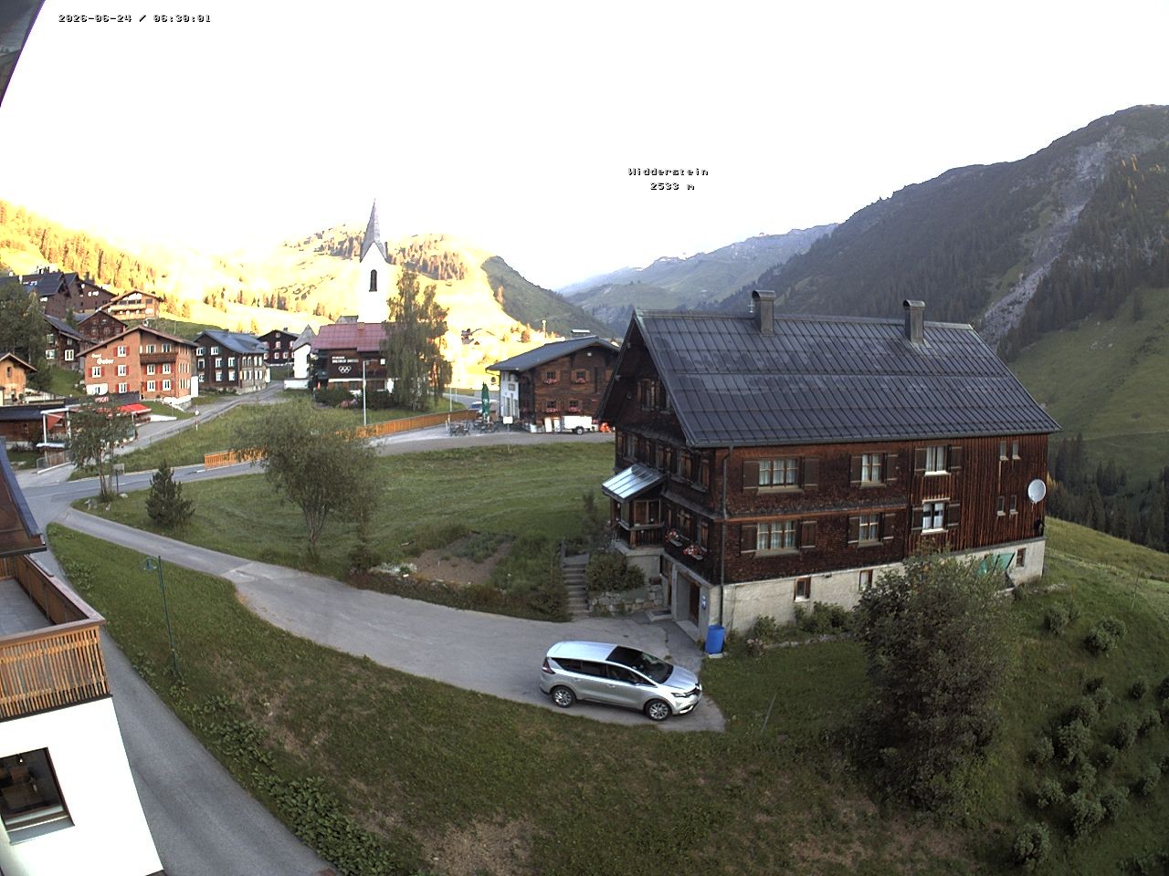 Archiv Foto Webcam Dorfzentrum von Warth