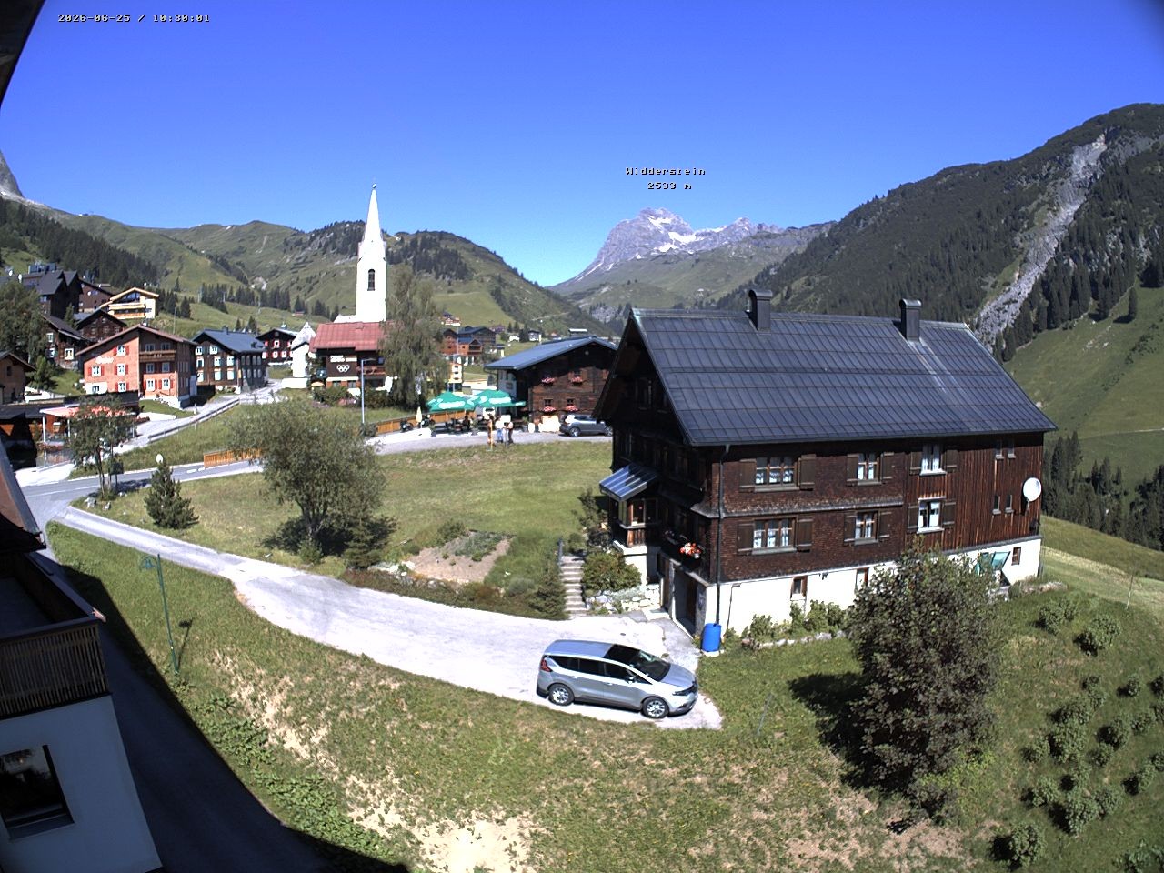 Archived image Webcam Village center Warth
