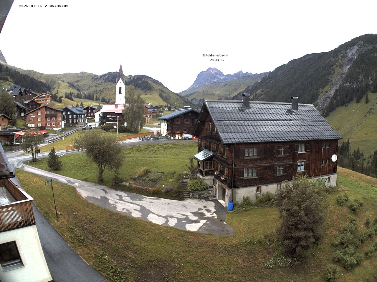 Archived image Webcam Village center Warth