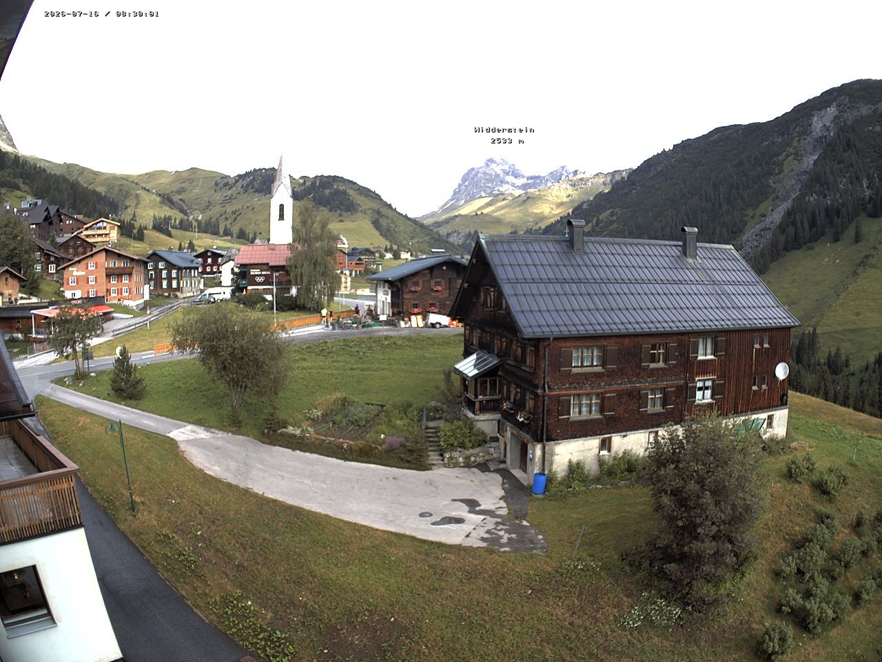 Archived image Webcam Village center Warth