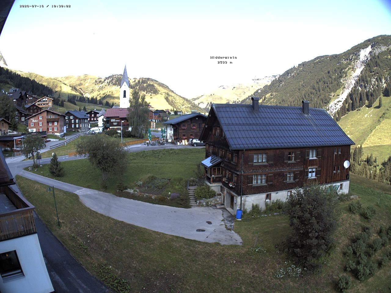 Archived image Webcam Village center Warth