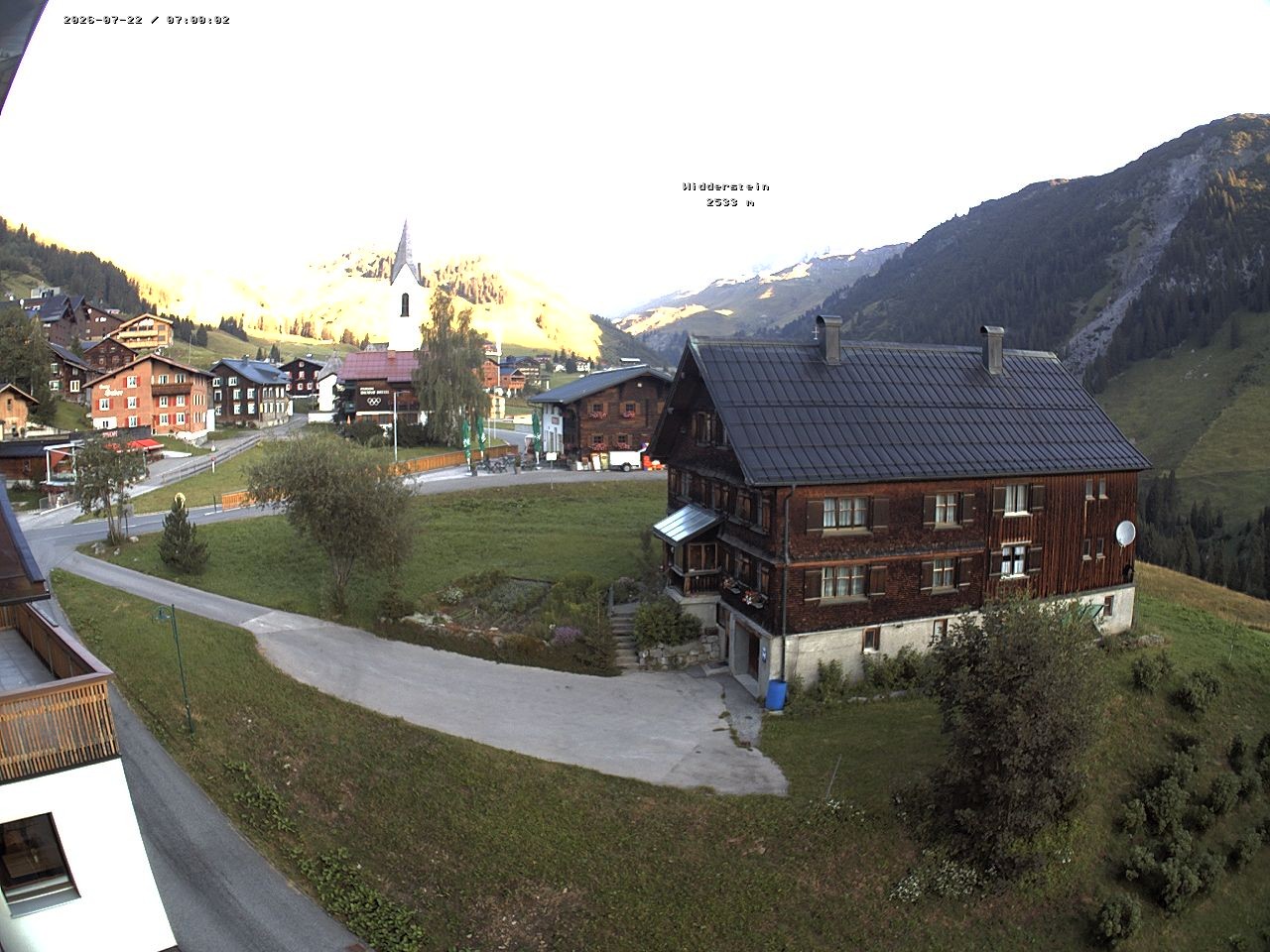 Archiv Foto Webcam Dorfzentrum von Warth