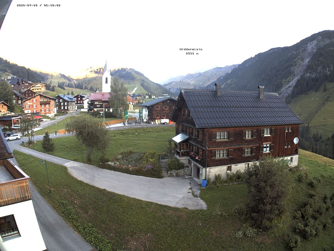 Archiv Foto Webcam Dorfzentrum von Warth