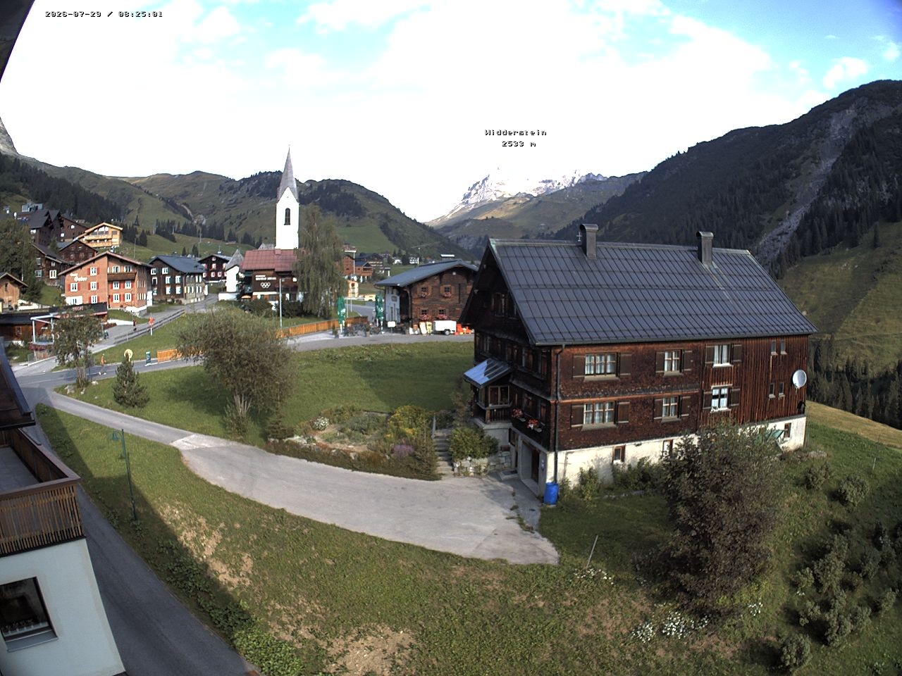 Archiv Foto Webcam Dorfzentrum von Warth