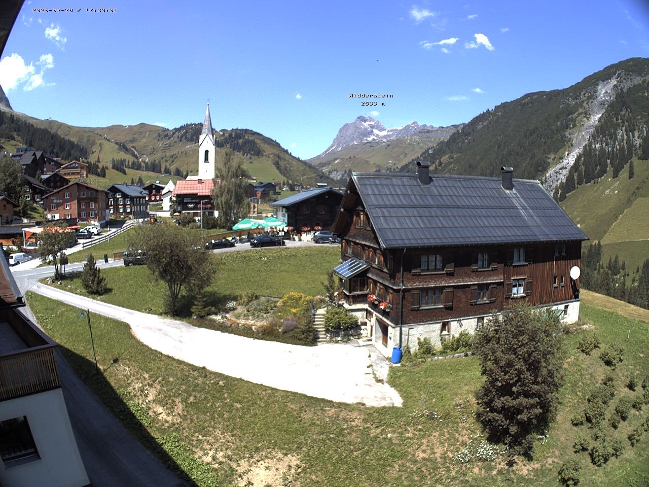 Archiv Foto Webcam Dorfzentrum von Warth