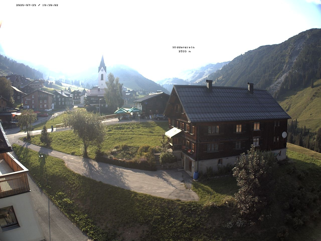 Archiv Foto Webcam Dorfzentrum von Warth