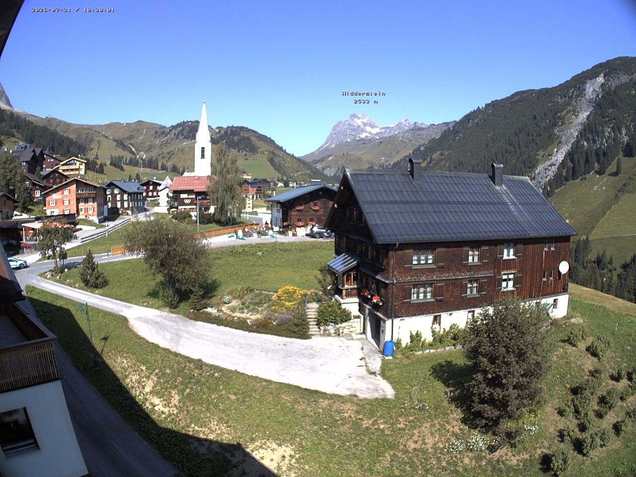 Archived image Webcam Village center Warth