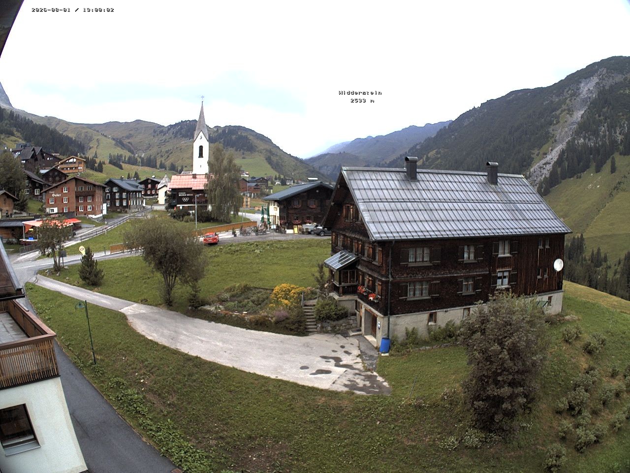 Archived image Webcam Village center Warth