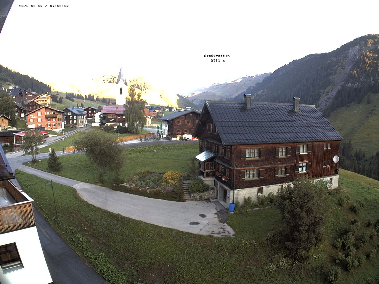 Archiv Foto Webcam Dorfzentrum von Warth