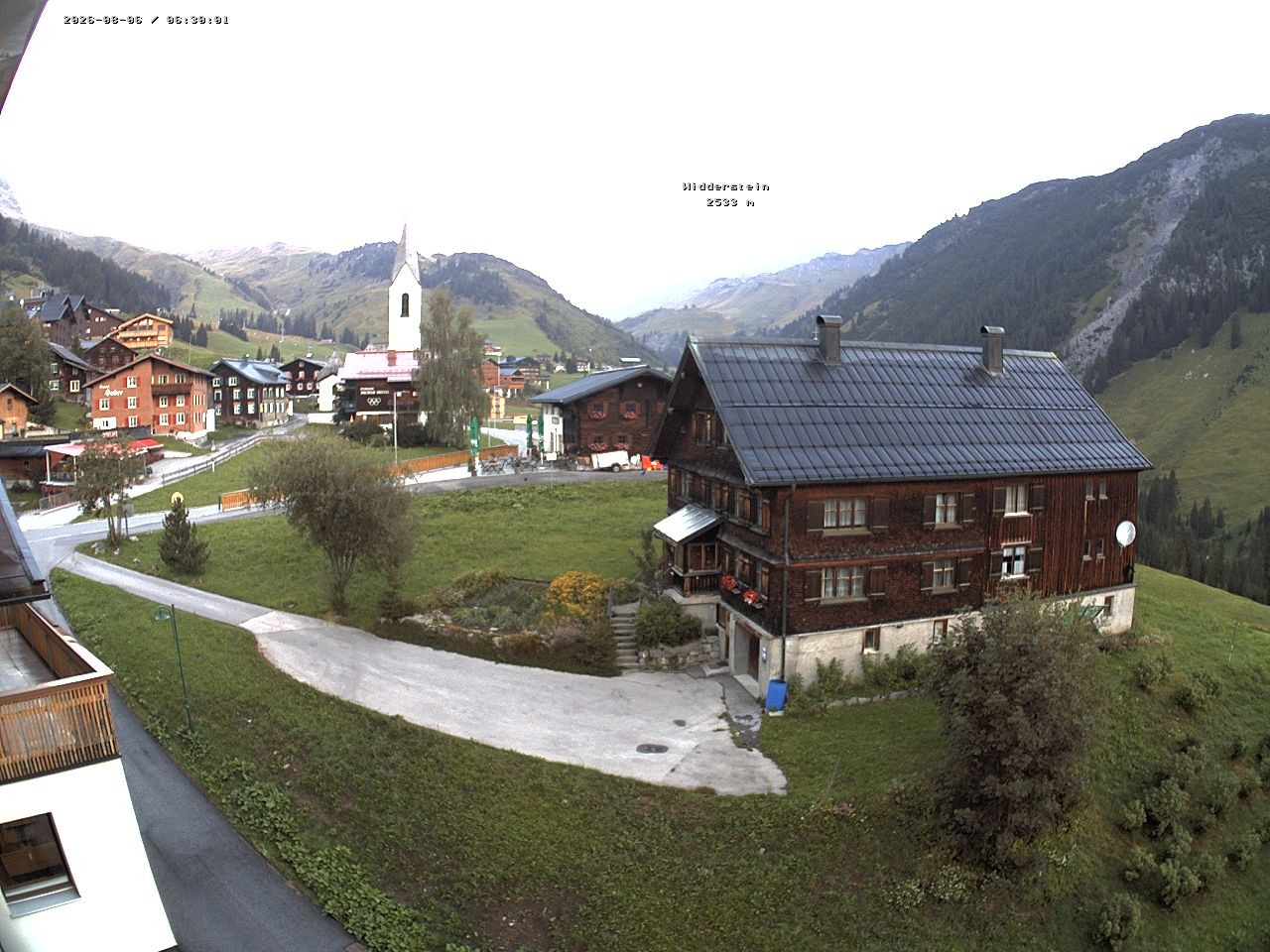 Archiv Foto Webcam Dorfzentrum von Warth