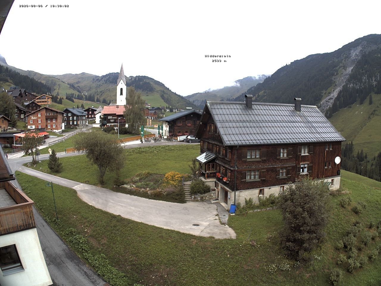 Archiv Foto Webcam Dorfzentrum von Warth