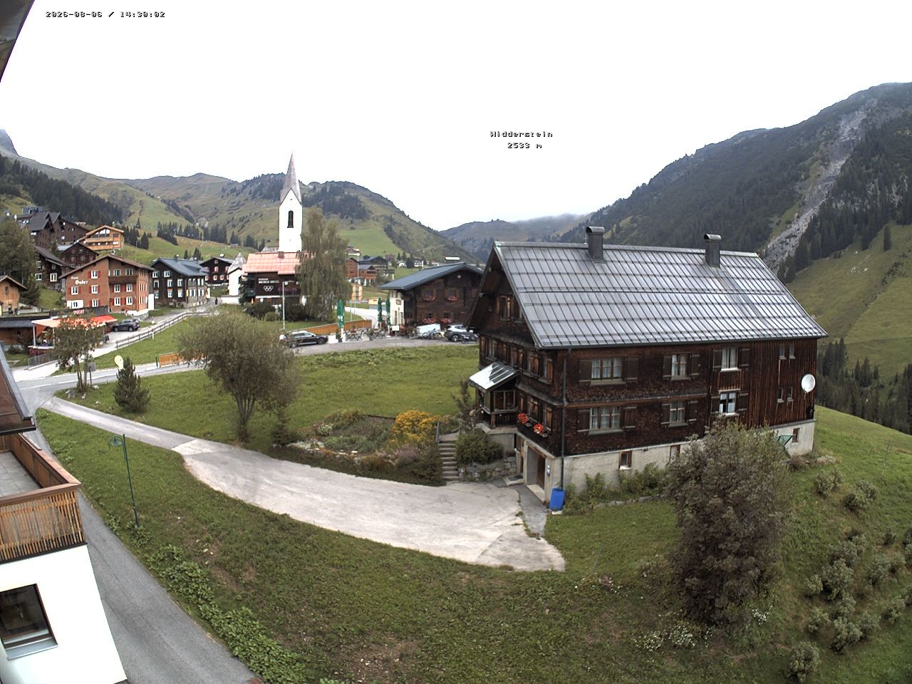 Archiv Foto Webcam Dorfzentrum von Warth