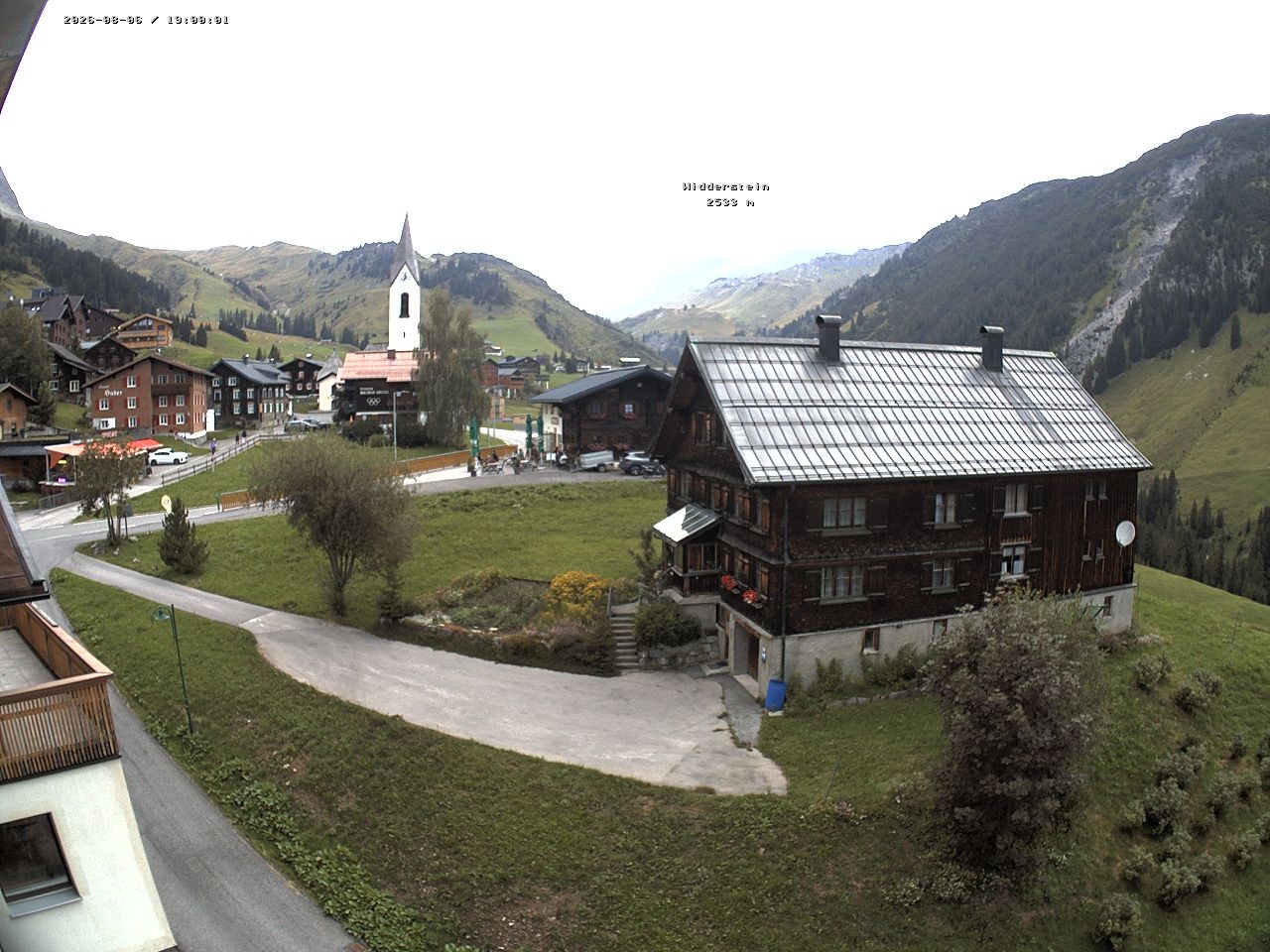 Archived image Webcam Village center Warth
