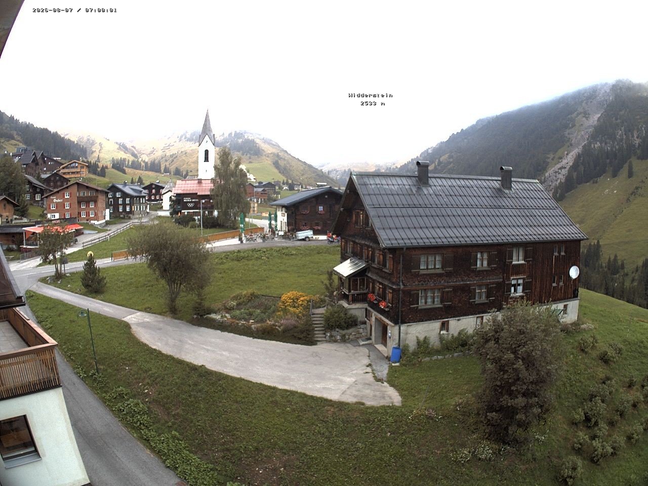 Archiv Foto Webcam Dorfzentrum von Warth