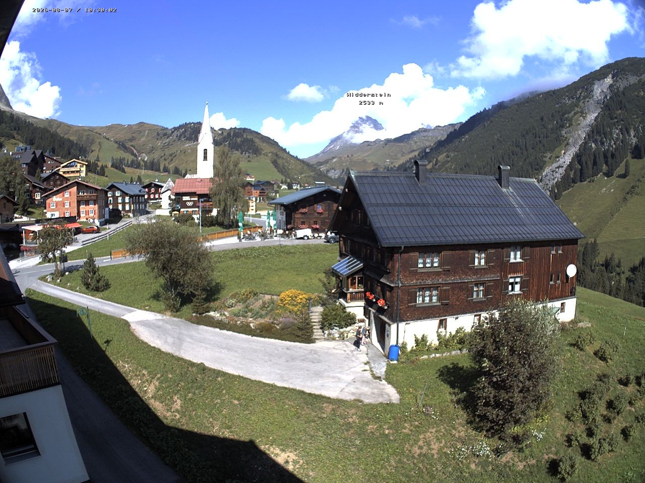 Archiv Foto Webcam Dorfzentrum von Warth