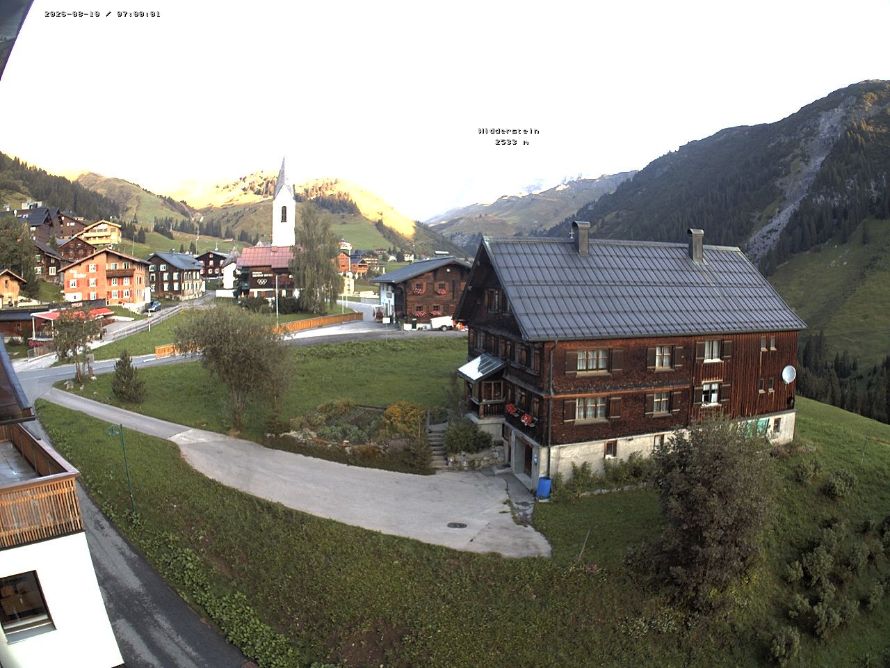 Archived image Webcam Village center Warth