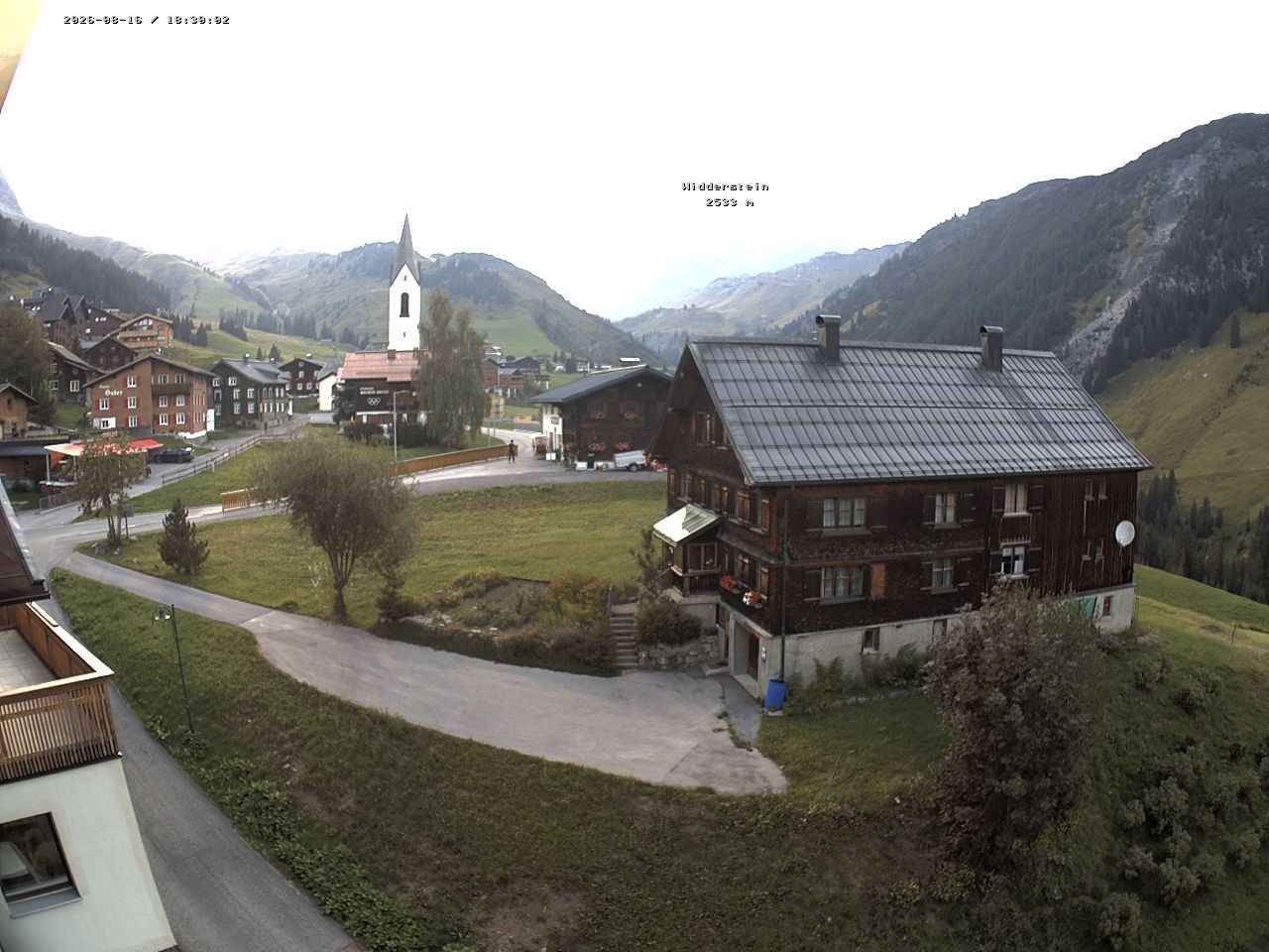 Archiv Foto Webcam Dorfzentrum von Warth