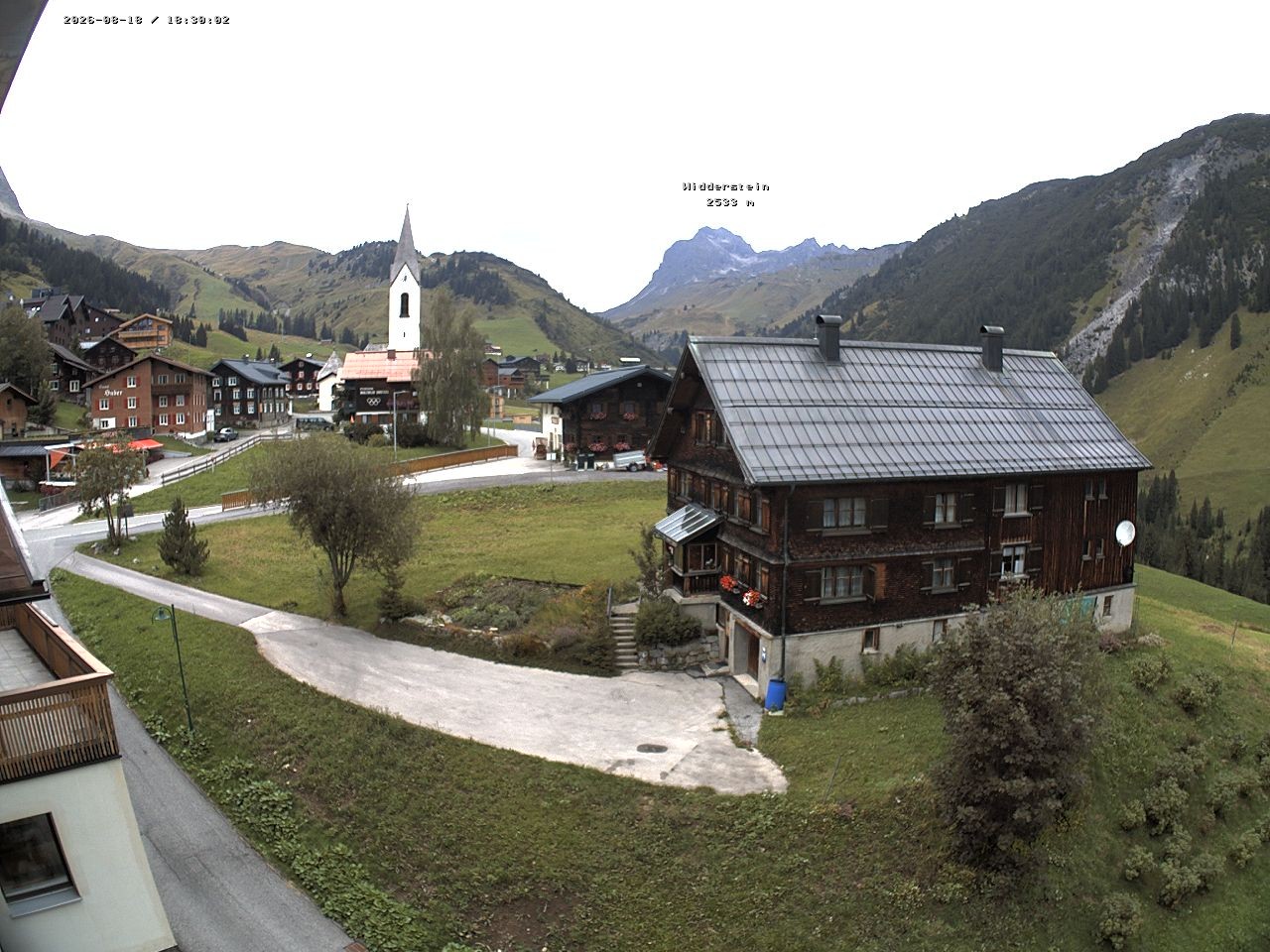 Archiv Foto Webcam Dorfzentrum von Warth