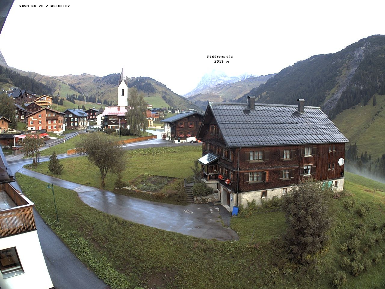 Archiv Foto Webcam Dorfzentrum von Warth