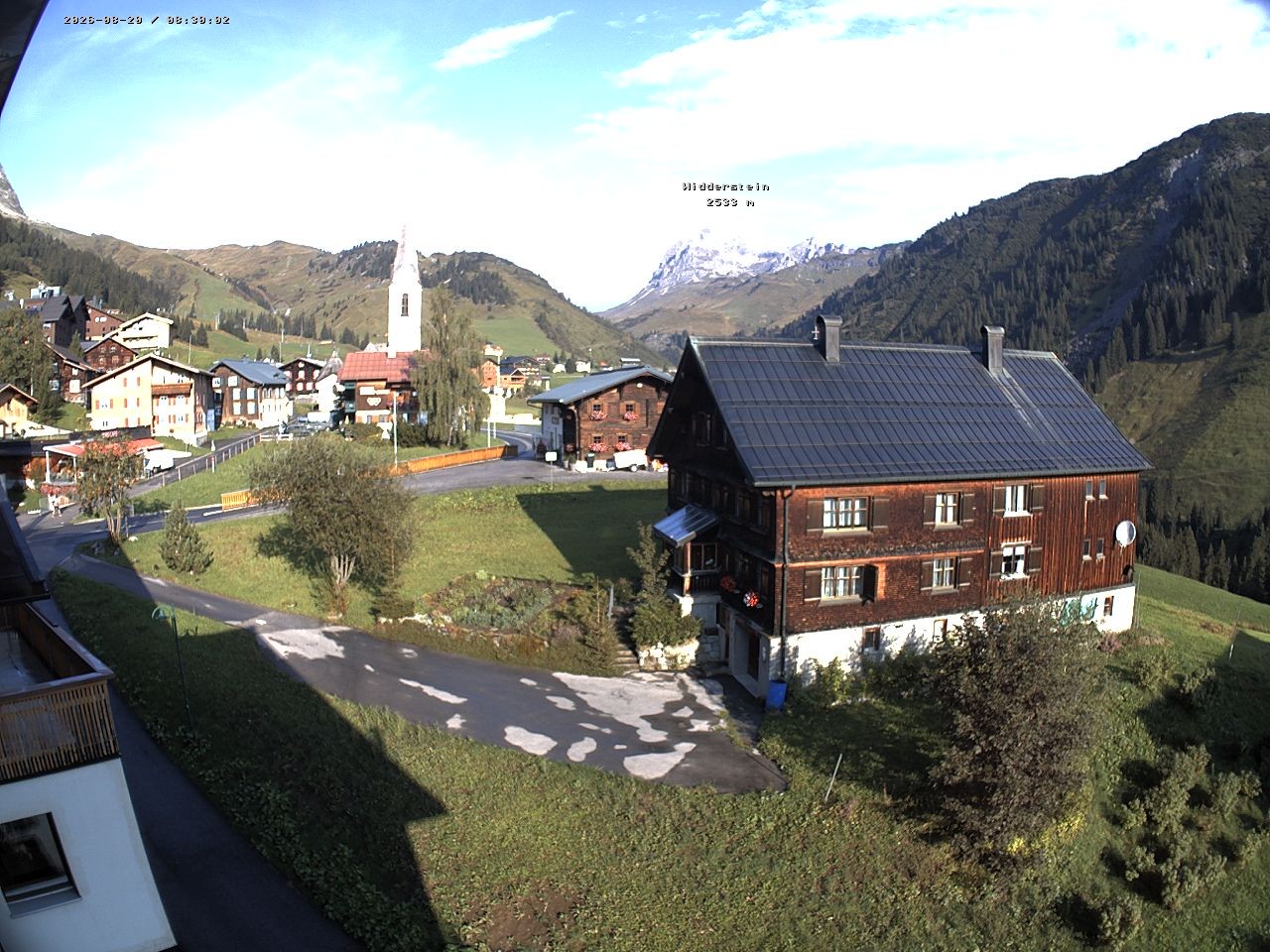 Archiv Foto Webcam Dorfzentrum von Warth