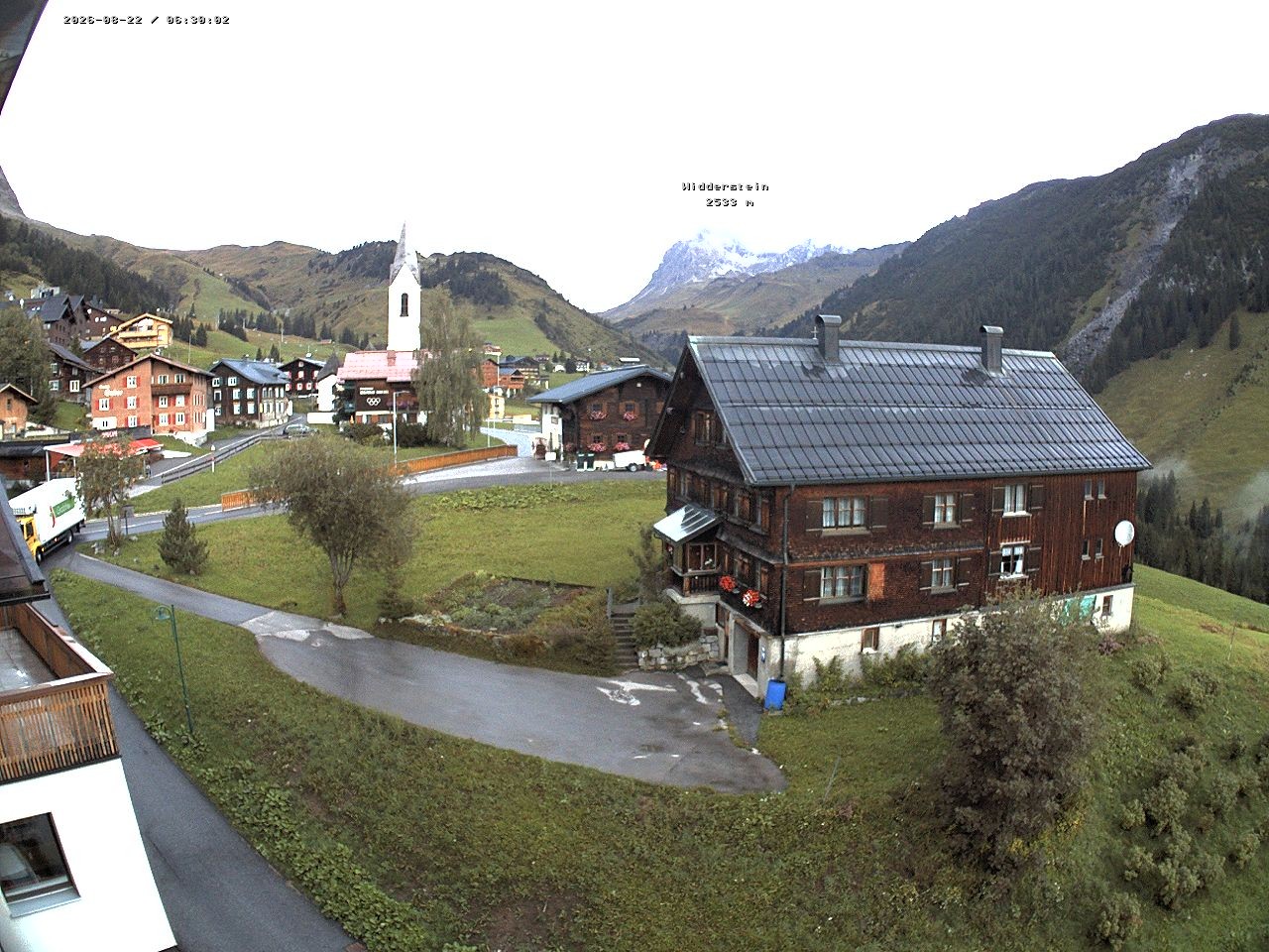Archiv Foto Webcam Dorfzentrum von Warth