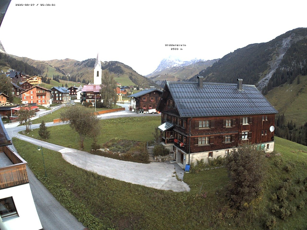Archiv Foto Webcam Dorfzentrum von Warth