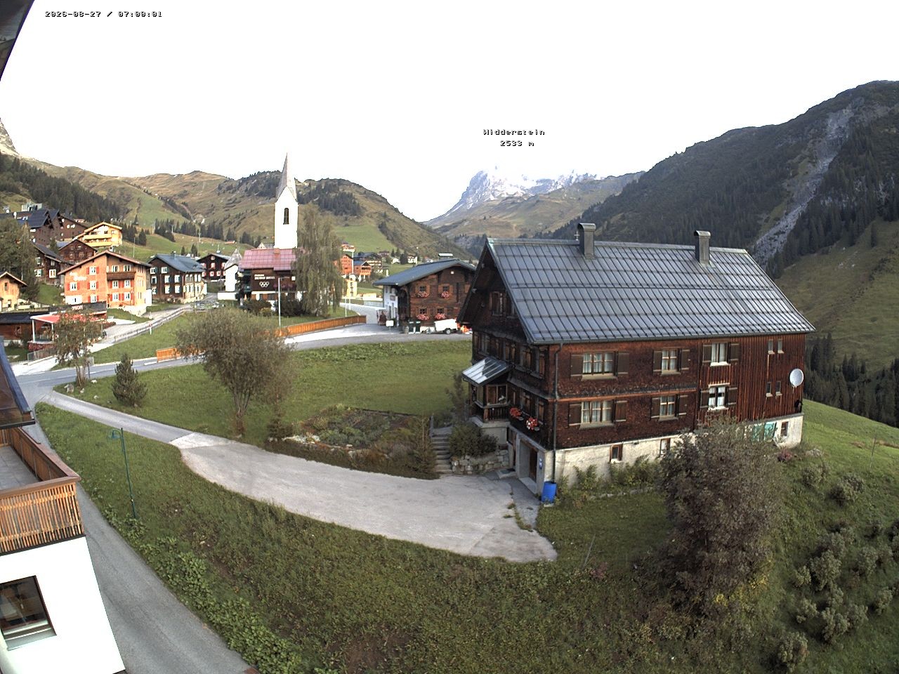 Archiv Foto Webcam Dorfzentrum von Warth