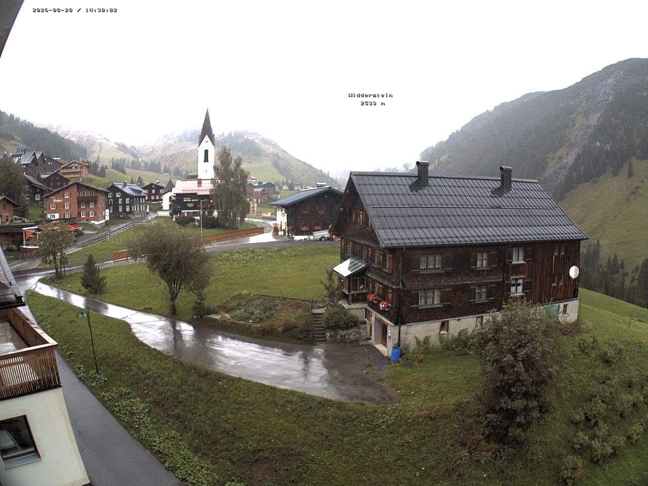 Archiv Foto Webcam Dorfzentrum von Warth