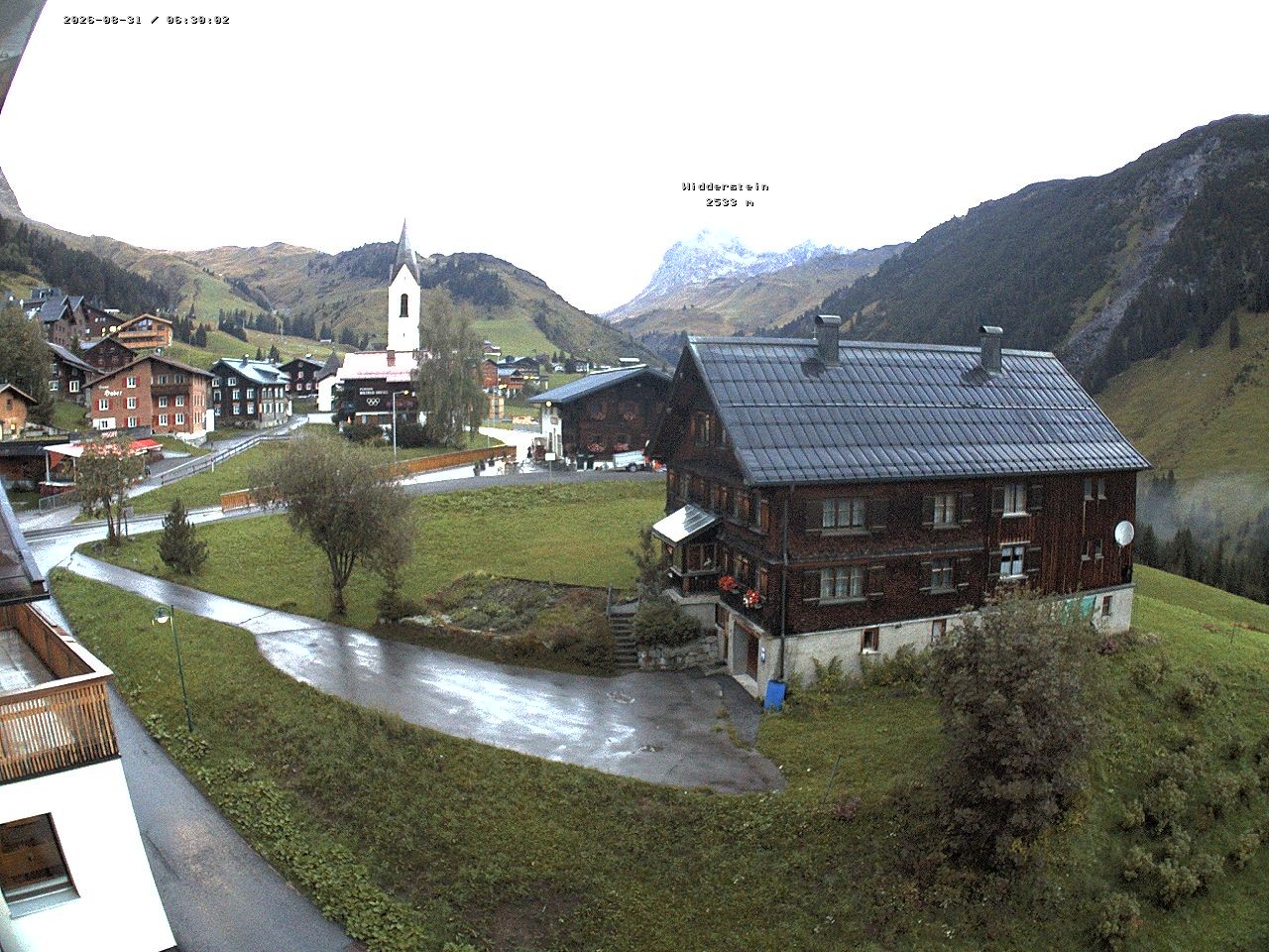 Archived image Webcam Village center Warth