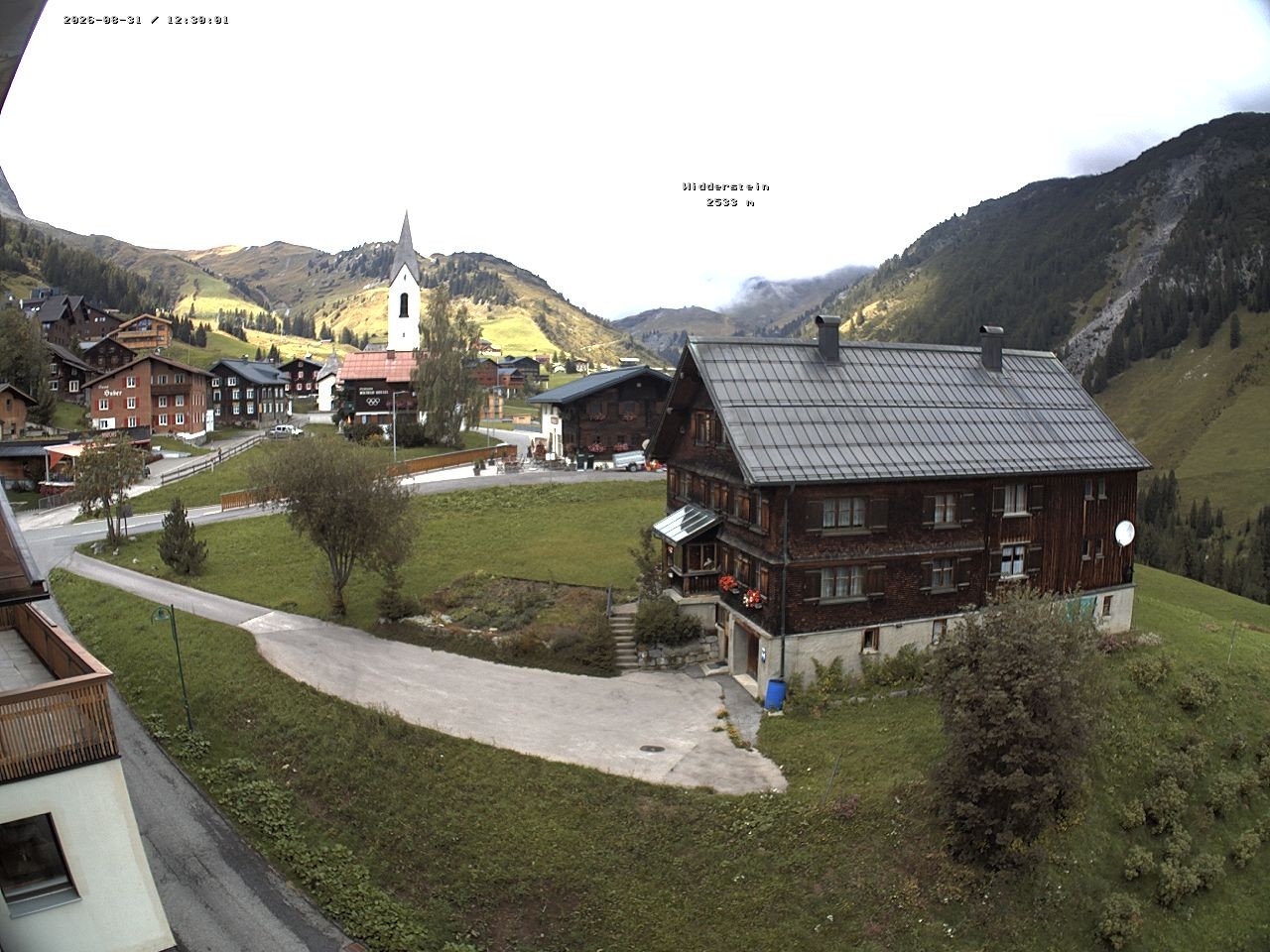 Archived image Webcam Village center Warth