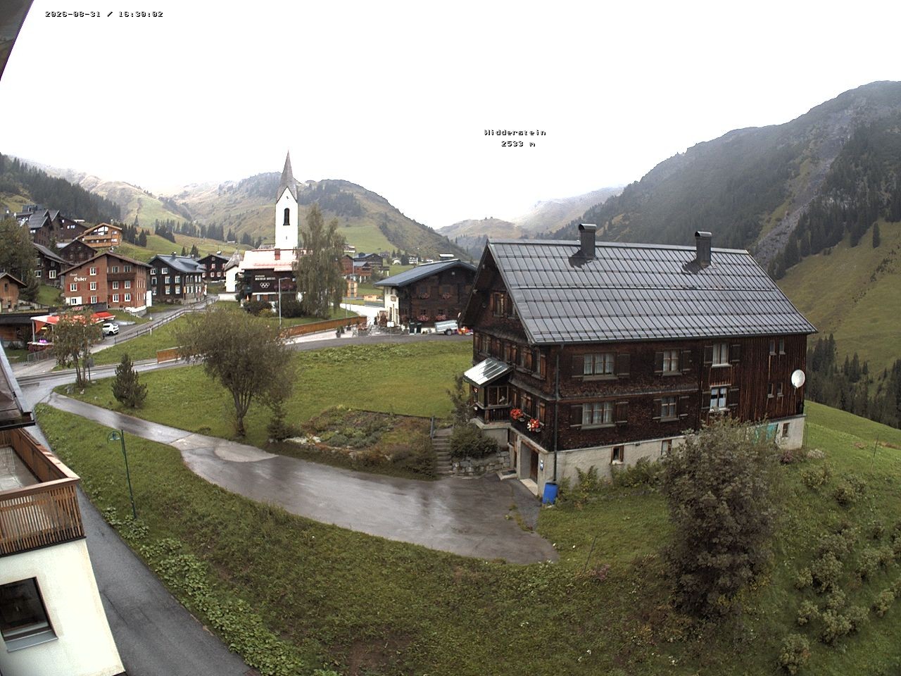 Archiv Foto Webcam Dorfzentrum von Warth
