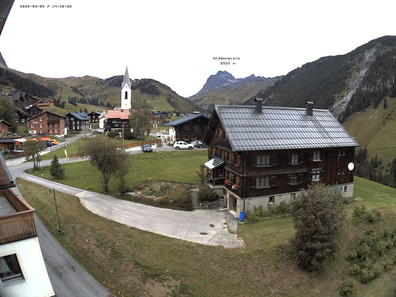 Archived image Webcam Village center Warth