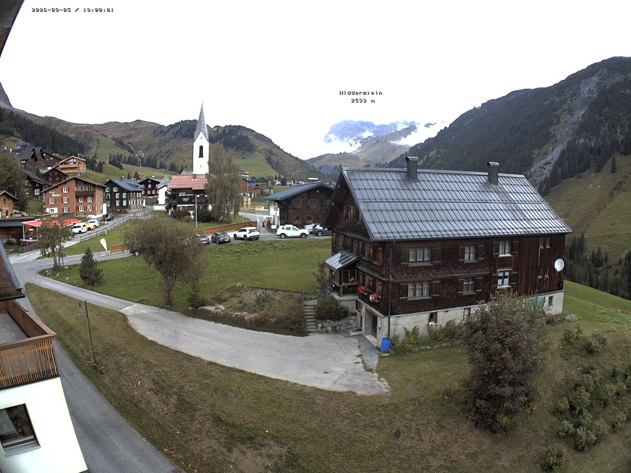 Archived image Webcam Village center Warth