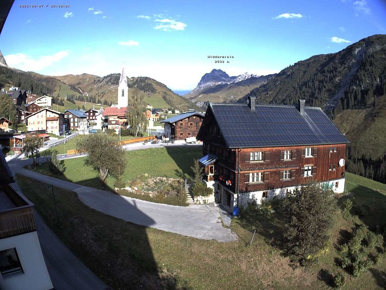 Archiv Foto Webcam Dorfzentrum von Warth