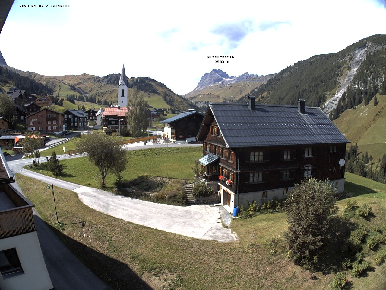 Archiv Foto Webcam Dorfzentrum von Warth