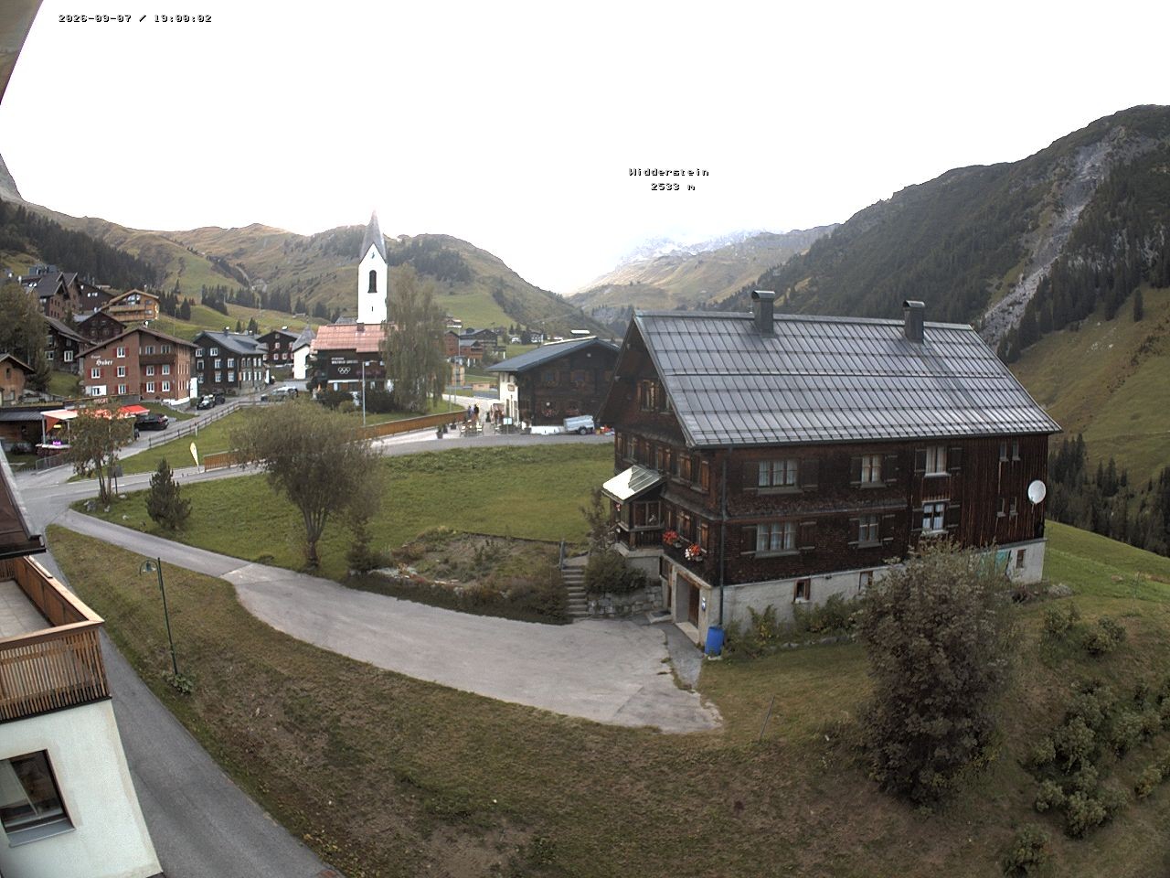 Archiv Foto Webcam Dorfzentrum von Warth