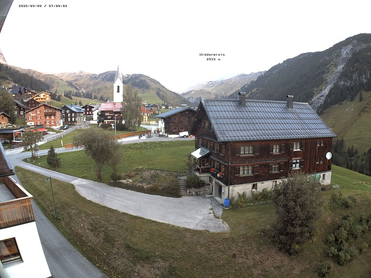 Archiv Foto Webcam Dorfzentrum von Warth