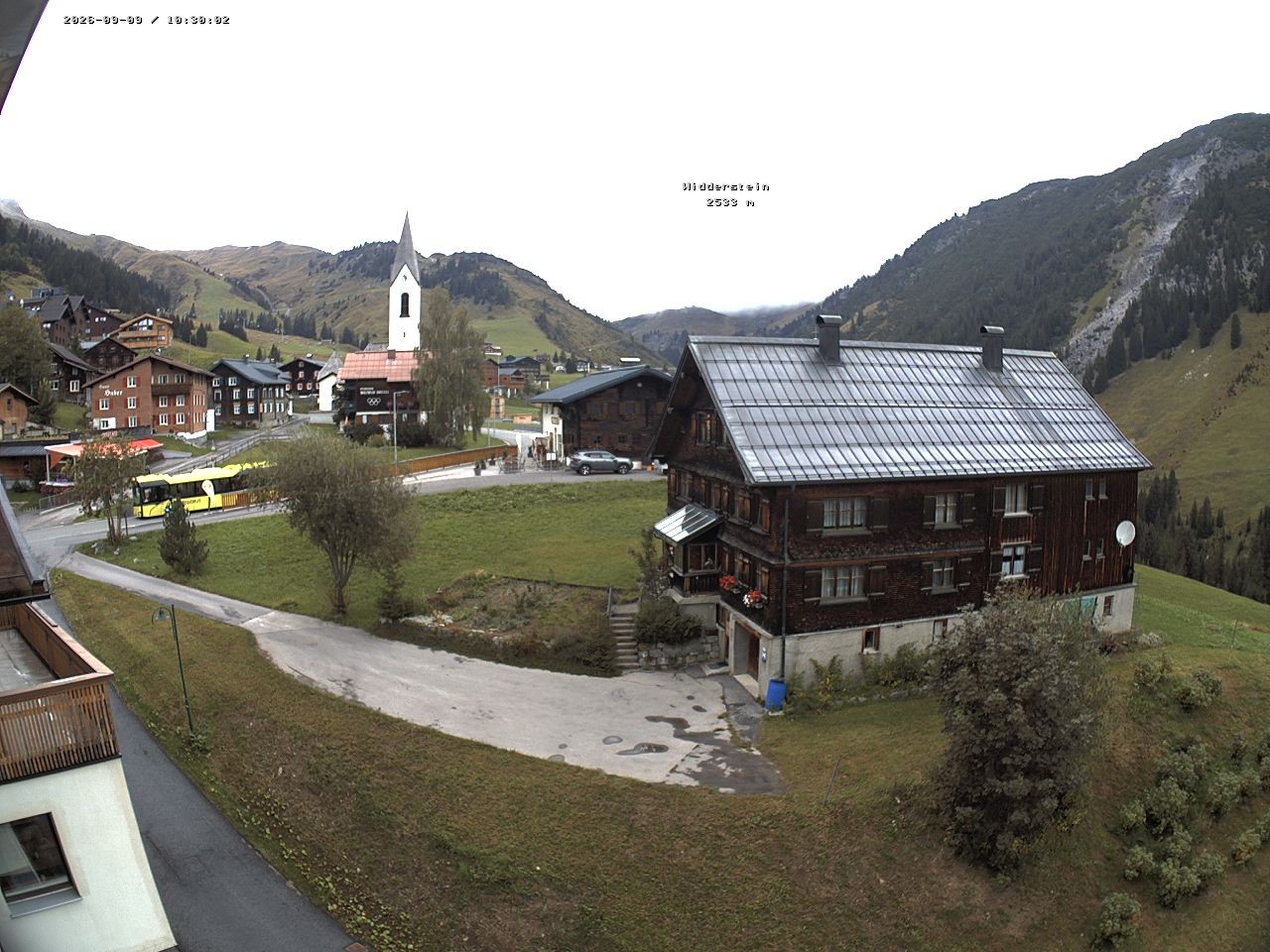 Archiv Foto Webcam Dorfzentrum von Warth