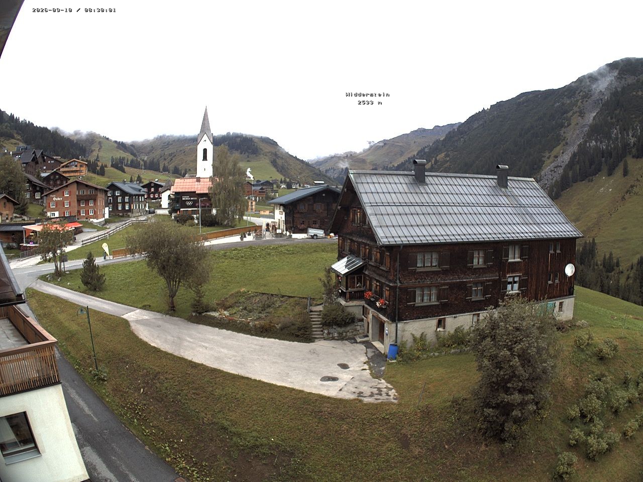 Archived image Webcam Village center Warth