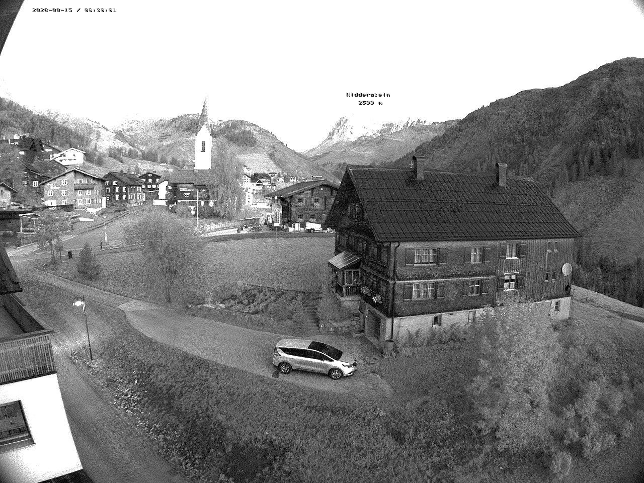 Archived image Webcam Village center Warth