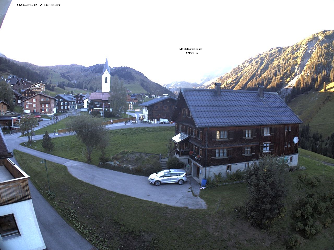 Archiv Foto Webcam Dorfzentrum von Warth